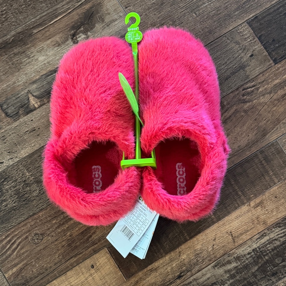 CROCS Vibrant Red Fuzzy Slippers